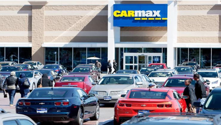 Azioni USA scendono. Le azioni di CarMax sono crollate del 25%