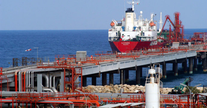Gasolio russo pronta per essere spedito 