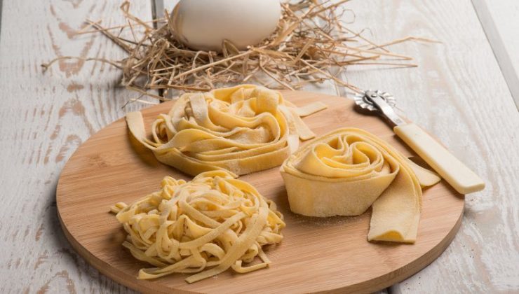 Paesi come l'india, si muovono per limitare le spedizioni di grano e cereali